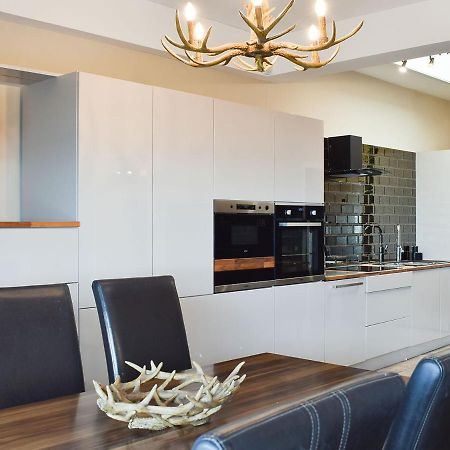 Beachcomber Apartment Leven  Ngoại thất bức ảnh